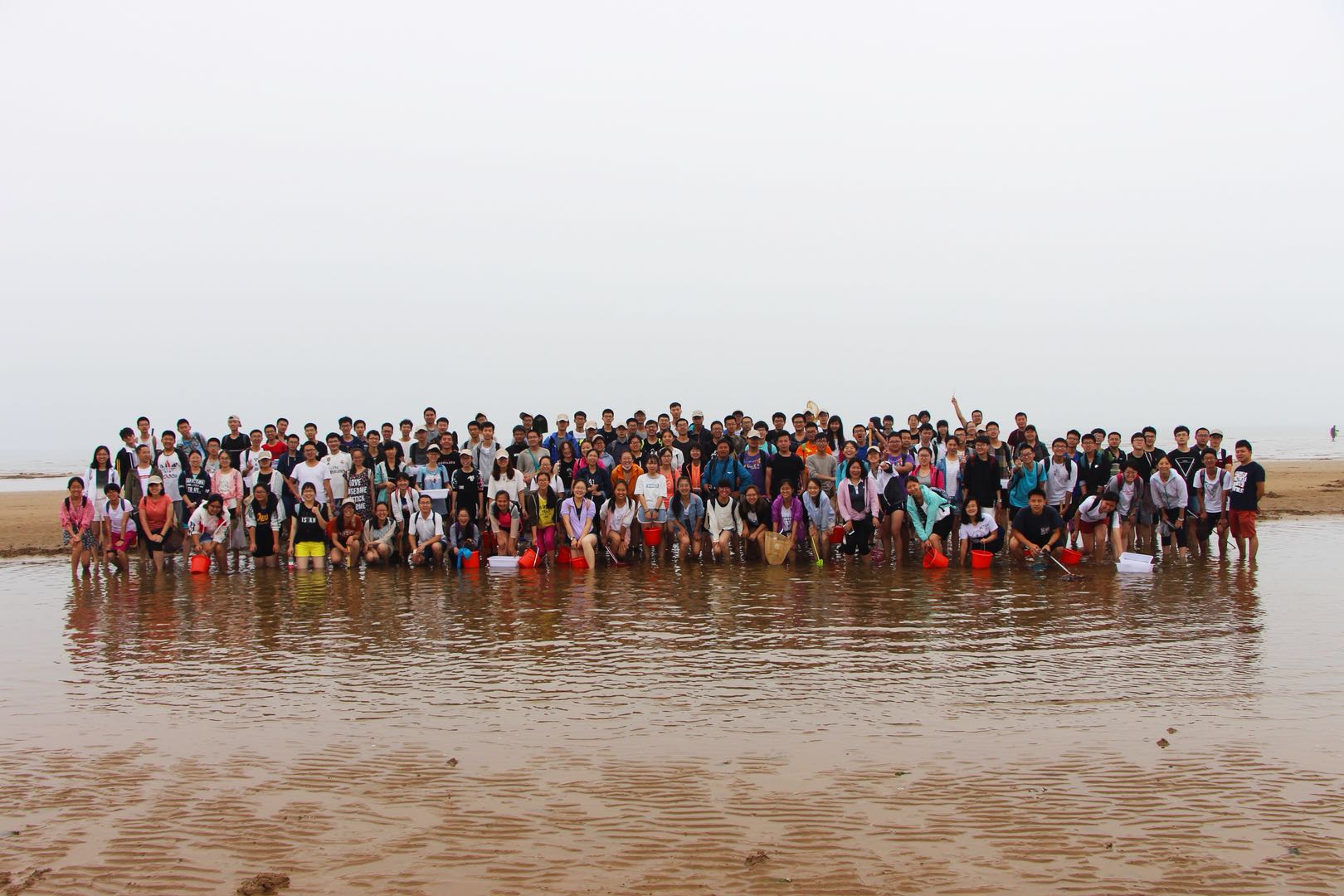 k1体育师生合影